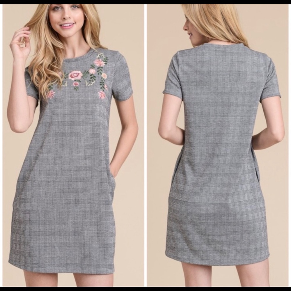 HP- “First Love”Plaid Floral Mini Dress w/ pockets - Picture 3 of 3